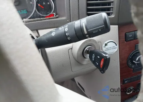 2005 Jeep Grand Cherokee Limited из США, поврежденный, VIN 1J4HS58N95C574722